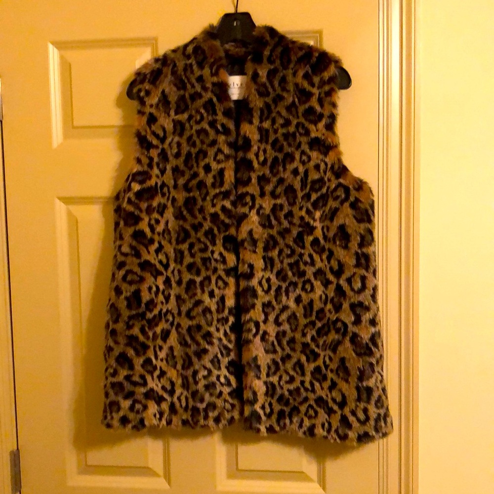 NWT...Faux Fur Animal print Vest. By....Velvet Graham&Spencer. Size Md